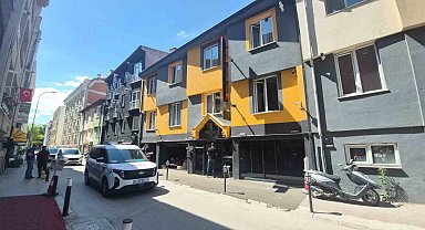 Eskişehir'de 30 yaşındaki genç adam evinde ölü bulundu