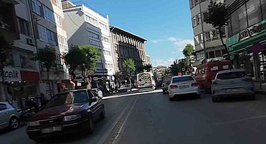 Eskişehir'de çift sıra park problemi devam ediyor