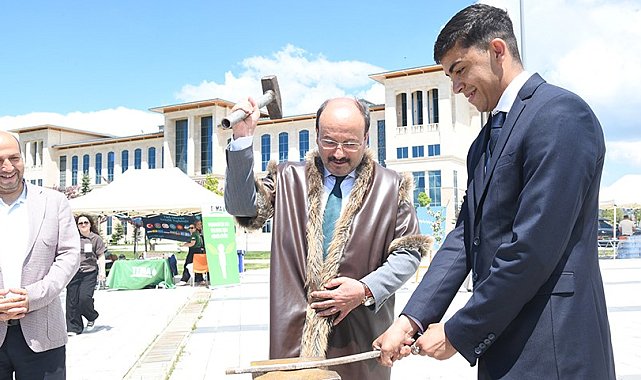 ETÜ'de bahar şenliği coşkusu yaşandı