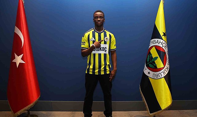 Fenerbahçe, genç yetenek Amara Diouf ile sözleşme imzaladı