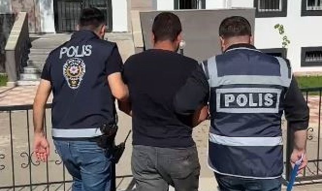 Firari hükümlü Sivas'ta yakayı ele verdi