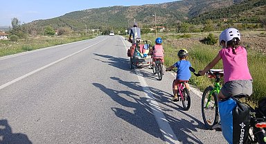 Fransız aile, bisikletle dünya turu kapsamında Konya'ya ulaştı