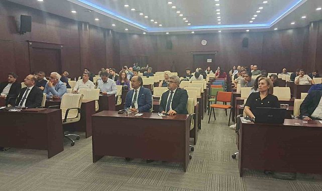 Gaziantep'te siber güvenlik tehditleri ve çözüm yolları konuşuldu