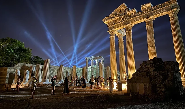 Gece müzeciliğinde yeni sezon... 20 müze ve ören yeri gece ziyarete açıldı