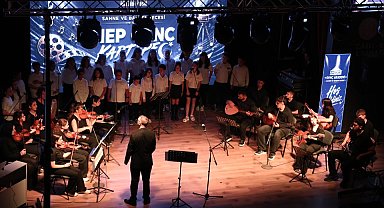Genç Akademi'de yetenekler sahneye çıktı
