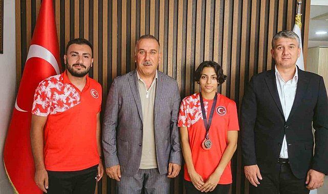 Gençlik ve Spor İl Müdürü Yığmatepe başarılı sporcuyu ağırladı