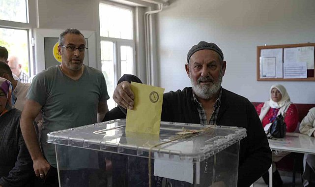 Gümüşhane'nin Tekke beldesinde seçim heyecanı başladı