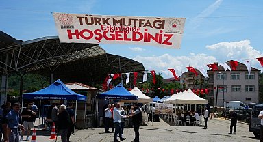 Gümüşova'da keşkek etkinliği düzenlendi