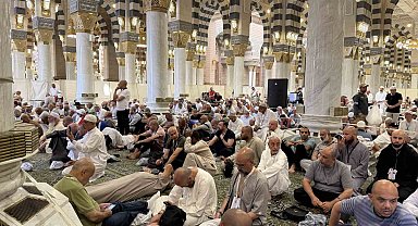Hacılar Ravda-ı Mutahhara'ya koştular