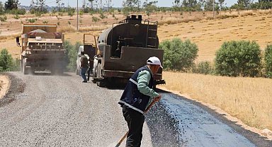 Haliliye kırsalında yollar sathi asfalt kaplamayla yenileniyor