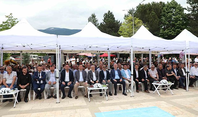 İnegöl Fatihi Turgut Alp kabri başında anıldı