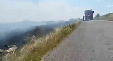 İpsala'da mera yangını: İtfaiye seferber oldu