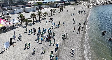 İstanbul Beylikdüzü'nde deniz dibi ve kıyı temizliği