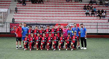 İstanbul Kastamonuspor U13 takımı şampiyon oldu