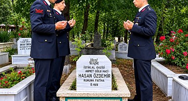 İstiklal Madalyalı gazilerin kabirleri jandarma tarafından yenileniyor