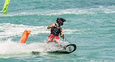 İzeltaş Dünya Motosurf Şampiyonası'nda heyecan fırtınası başladı