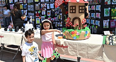 İzmir Bornova'da miniklerin büyük sergisi