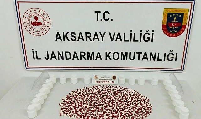 İzmir'den Aksaray'a uyuşturucu sevkiyatına jandarma darbesi: 3 tutuklama