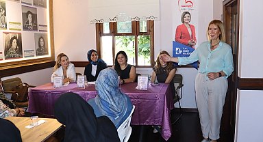 İzmit'te kadın kadına konak buluşmaları