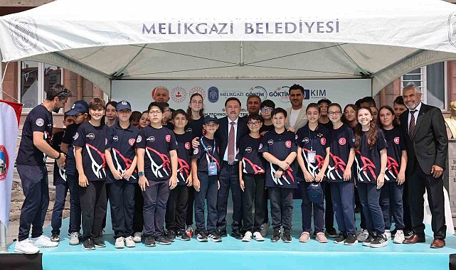 İzzet Öksüzkaya Ortaokulu'nda GÖKTİM Teknoloji Atölyesi açıldı