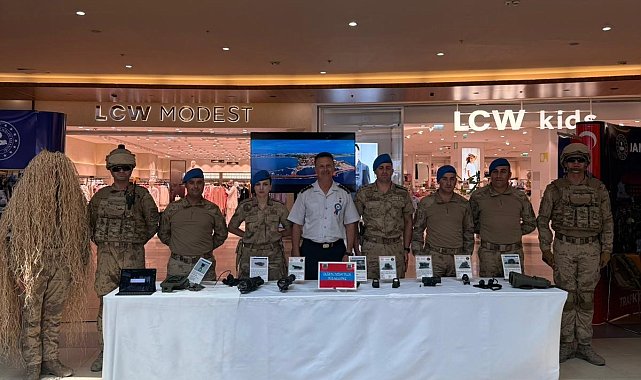 Jandarma'nın 187. kuruluş yıl dönümüne özel tanıtım standı MalatyaPark AVM'de açıldı