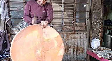 Kahramanmaraş'ta bakırcılık, kalaycılık ve demircilik zamana direniyor