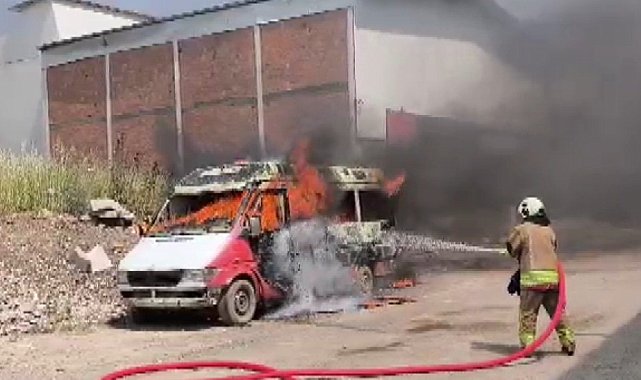 Kahramanmaraş'ta minibüs yangını