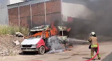 Kahramanmaraş'ta minibüs yangını