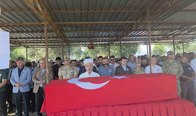Kalp krizi geçirerek vefat eden uzman çavuş son yolculuğuna uğurlandı