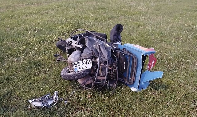 Kamyonetin çarptığı motosiklet sürücüsü hayatını kaybetti