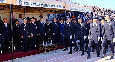 Karaman POMEM'de 409 polis adayı mezun oldu