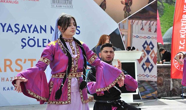 Kars Yaşayan Miras Şöleni renkli görüntülerle başladı