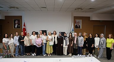 Kartepe'de belediye çalışanlarına stresle başa çıkma yöntemleri anlatıldı