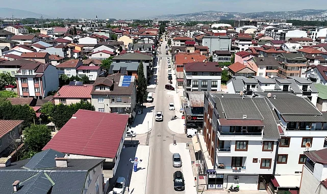 Kartepe'de 3 mahallenin yolları yenileniyor