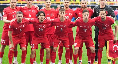 Kayseri Büyükşehir'den dev ekranda milli maç keyfi