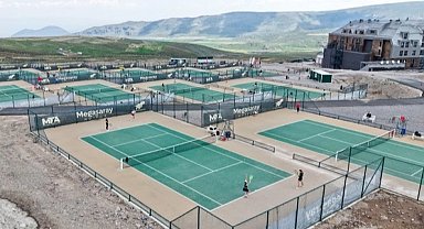 Kayseri Erciyes'te Dünya Tenis Turu heyecanı