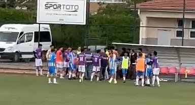 Kayseri'de amatör maçta hakeme saldırı