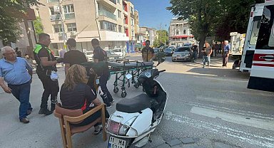 Kazada yaralanan yolcuya esnaftan sandalyeli destek
