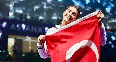 Kazakistan'da Yıldırım rüzgarı