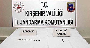 Kırşehir'de tarihi eser operasyonu: Sikke ve objeler ele geçirildi