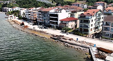 Kocaeli Ulaşlı'daki olası taşkın riskine dal kırıcı set!