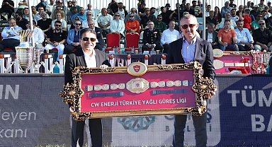 Kocaeli'de başpehlivan altın kemeri Feyzullah Aktürk'ün oldu