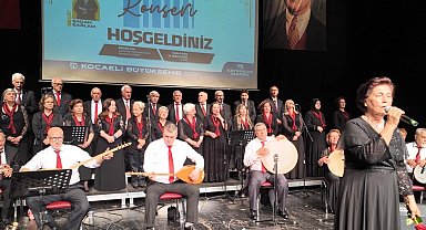 Kocaeli'de Saygınlar Korosu gönülleri mest etti