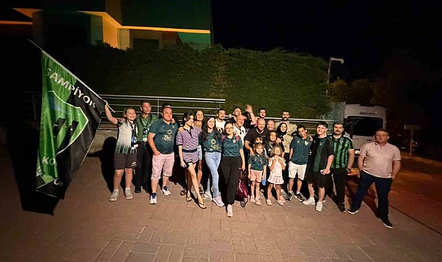 Kocaelispor taraftarlarından kaptanlarına büyük sürpriz