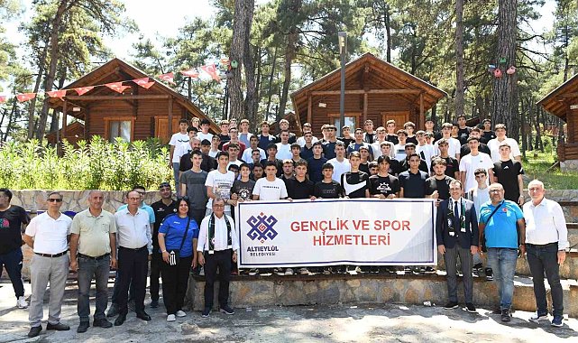 Konakpınar'da gençler sordu, Başkan Şehirli yanıtladı