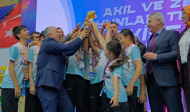 Konya Akıl ve Zekâ oyunlarında üst üste 3. kez Türkiye şampiyonu