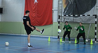Konya, dünyaya hazırlanan özel sporcuların güç merkezi oldu