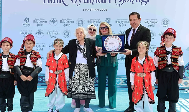 Konya Karatay'da kültürel miras halk oyunlarıyla yaşatıldı