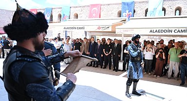 Konya'nın Darülmülk Oluşunun 929. yılında Selçuklu Sultanları anıldı