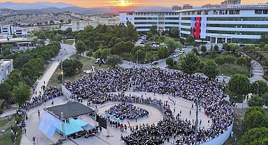 Manisa'da 961 genç mühendis geleceğe kep attı